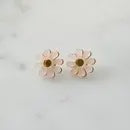 Pepper stud daisy