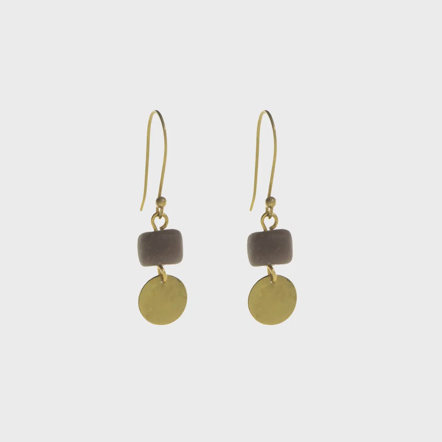 JT Earrings Earth Barrel Dusky Pink