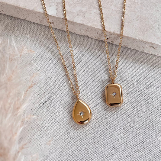 LN Necklace Embossed Solid Star Rectangle