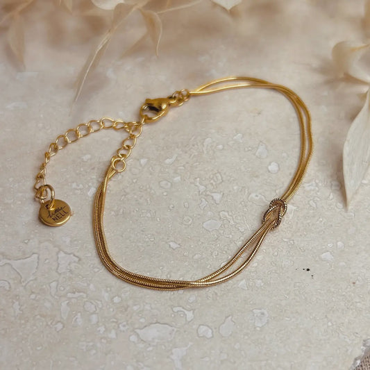 LN Bracelet Knot