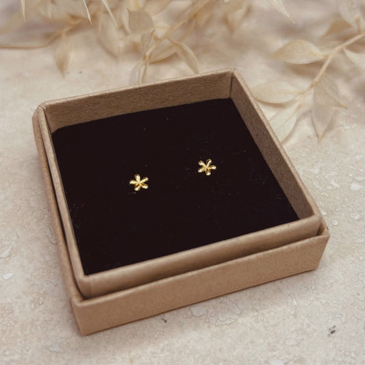 LN Earring Flower Stud Earring