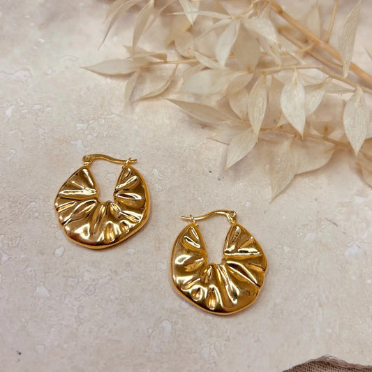 LN Earring puffer