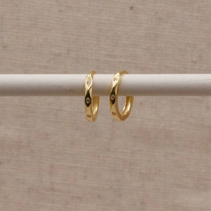 LN Earrings Marquise Huggie Hoops