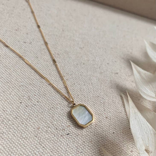 LN Necklace Pearl